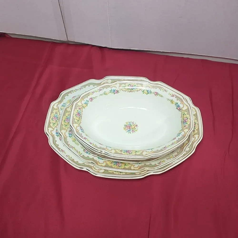 Mount Clemens Mildred Pattern Serving Plates And Bowls Set Of 5 Small To Large.